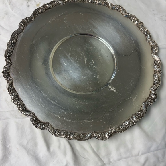 Ornate Silver plate Serveware 10 “. Old English silver plate by Poole - Picture 1 of 5